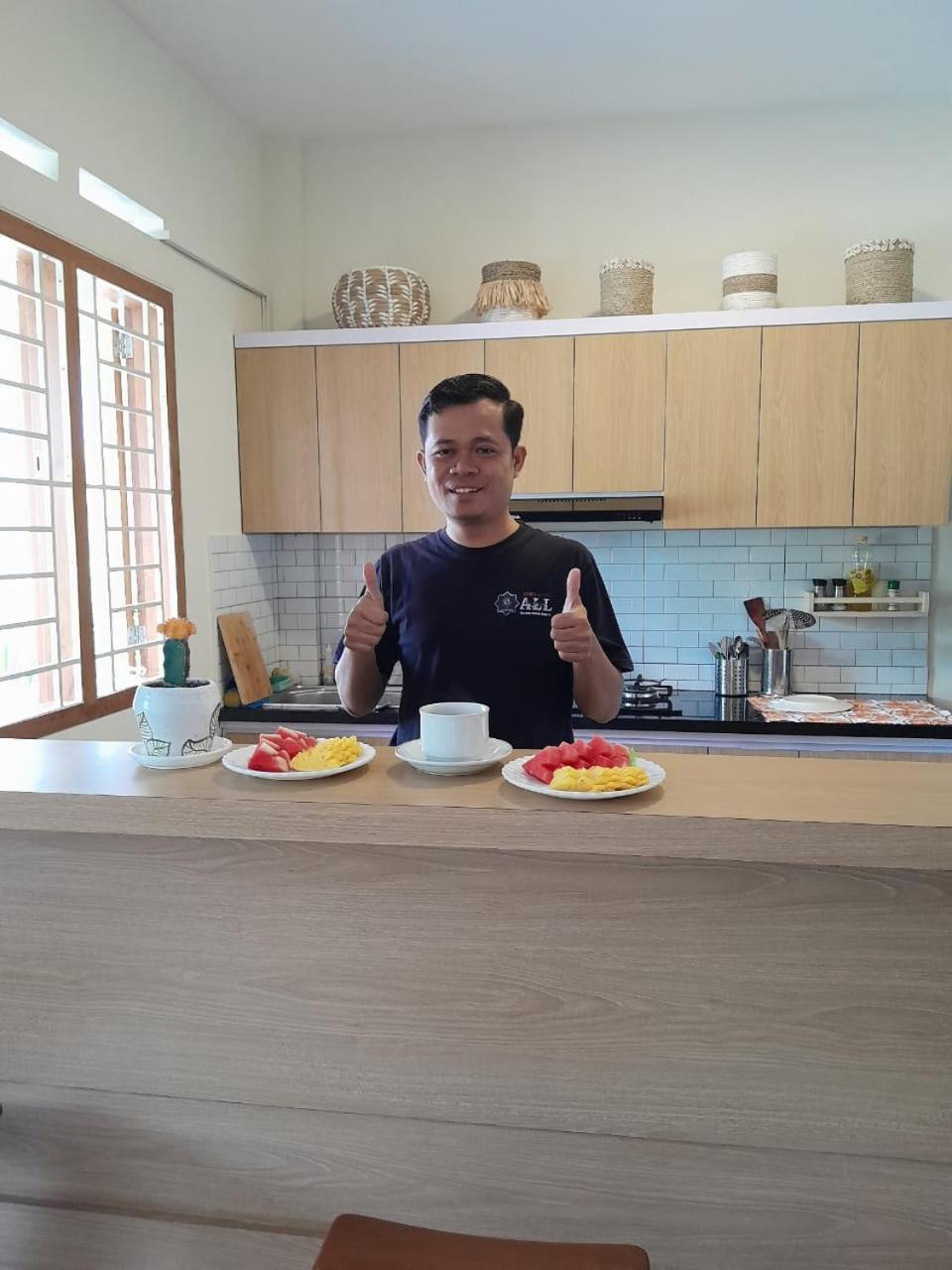 Ninap Hostel Banyuwangi  Eksteriør billede
